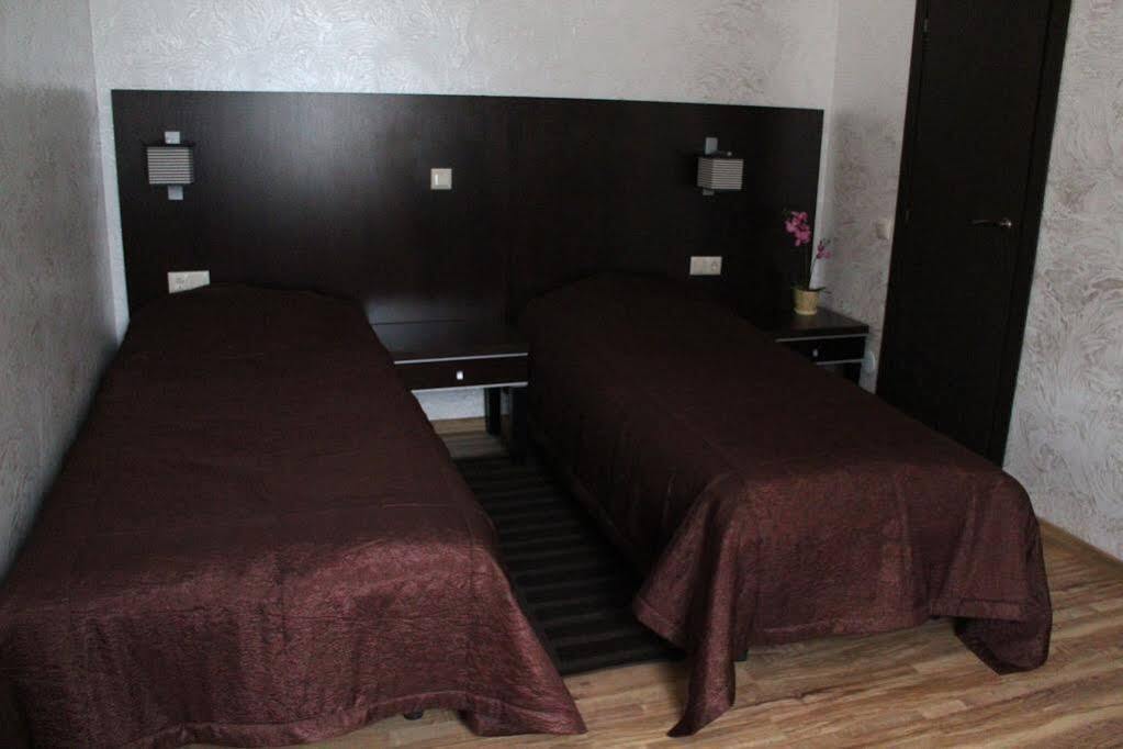 Hotel Kolos Psków Zewnętrze zdjęcie